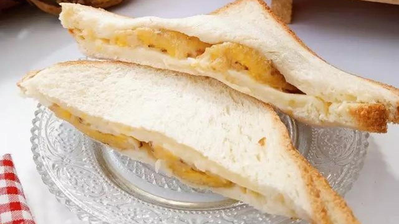Resep roti kukus pisang keju.