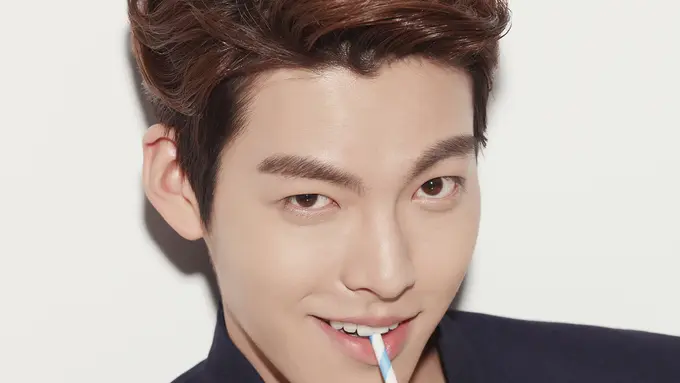 Buat Diri Kamu Setampan Kim Woo Bin