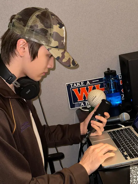 Sama seperti Shotaro, Sungchan pertama kali melakukan debut di NCT sebelum di-reshuffle menjadi RIIZE. (Foto: Instagram/ riize_official)