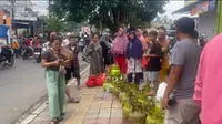 Adu Mulut Warnai Antrean Gas LPG 3 Kg di Tangerang