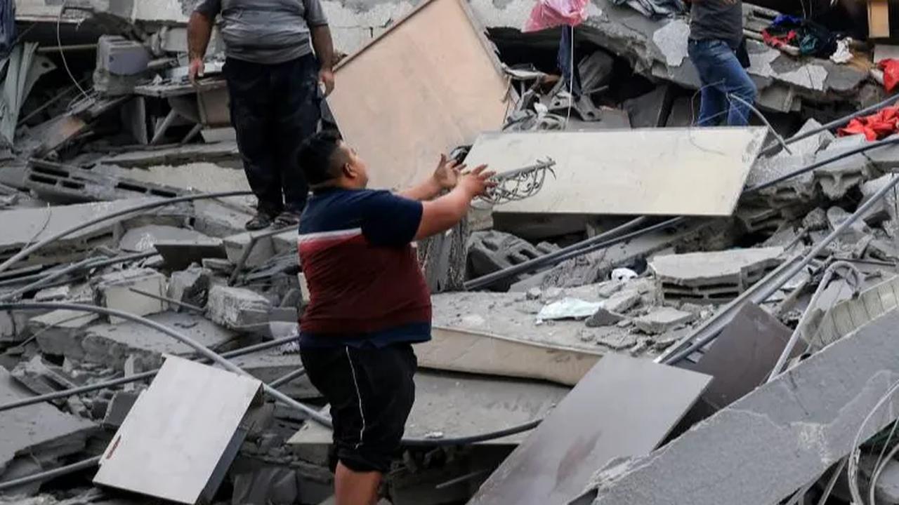 Perdana Menteri Israel Benjamin Netanyahu pun telah mendeklarasikan perang melawan serangan Hamas.<br>