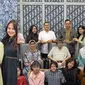 Potret Annisa Pohan saat buka bersama dengan keluarga besar (Sumber: Instagram/@annisayudhoyono)