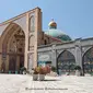 Masjid Imam Khomeini di Iran, kota Teheran (Dok: IG @azmoude44 &lt;a href="https://www.instagram.com/p/Cgy7IZlu24W/?igsh=eGtvc2ZwdDF0Y2I4"&gt;https://www.instagram.com/p/Cgy7IZlu24W/?igsh=eGtvc2ZwdDF0Y2I4&lt;/a&gt;)&lt;/p&gt;)