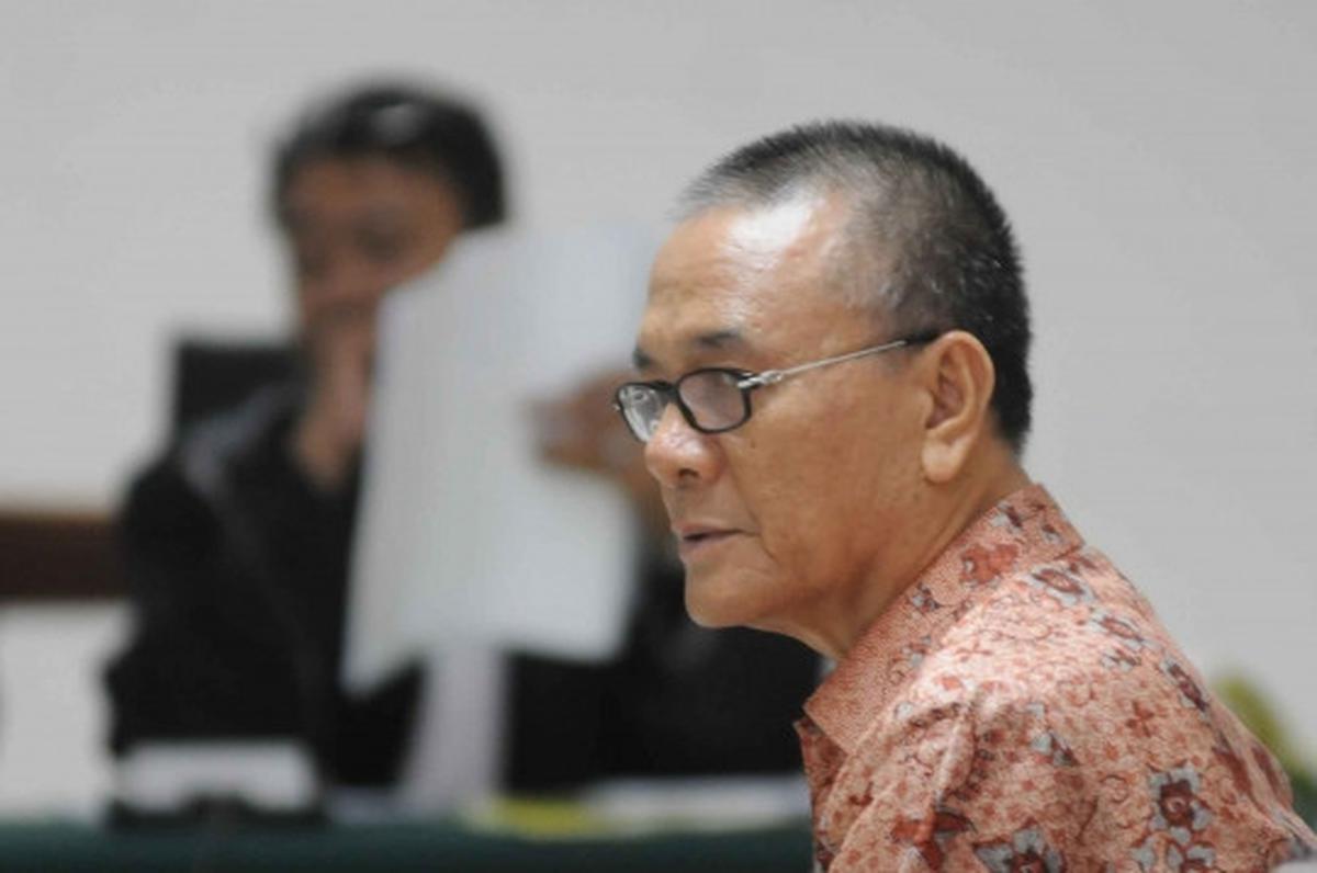 Anak buah Alex Noerdin jalani sidang perdana