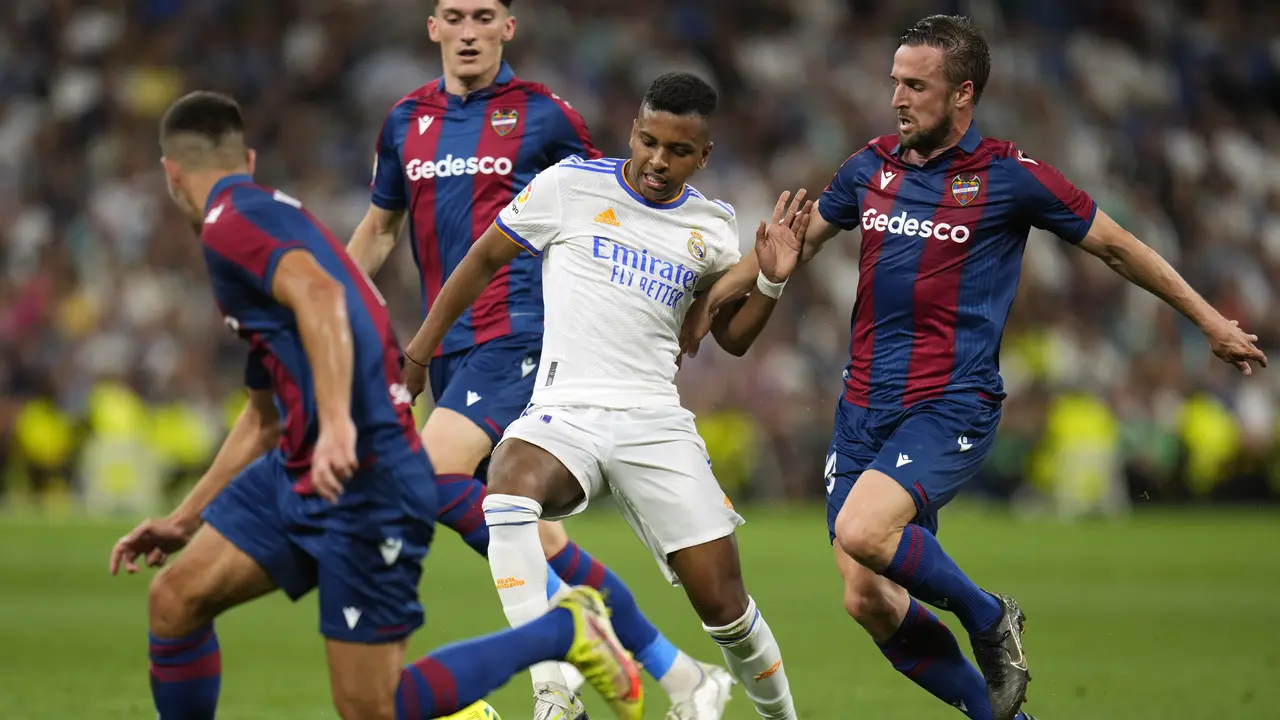 Real Madrid  vs Levante