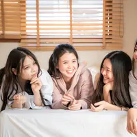 7 Zodiak dengan Gaya Komunikasi Menenangkan./Copyright depositphotos.com/benedixs