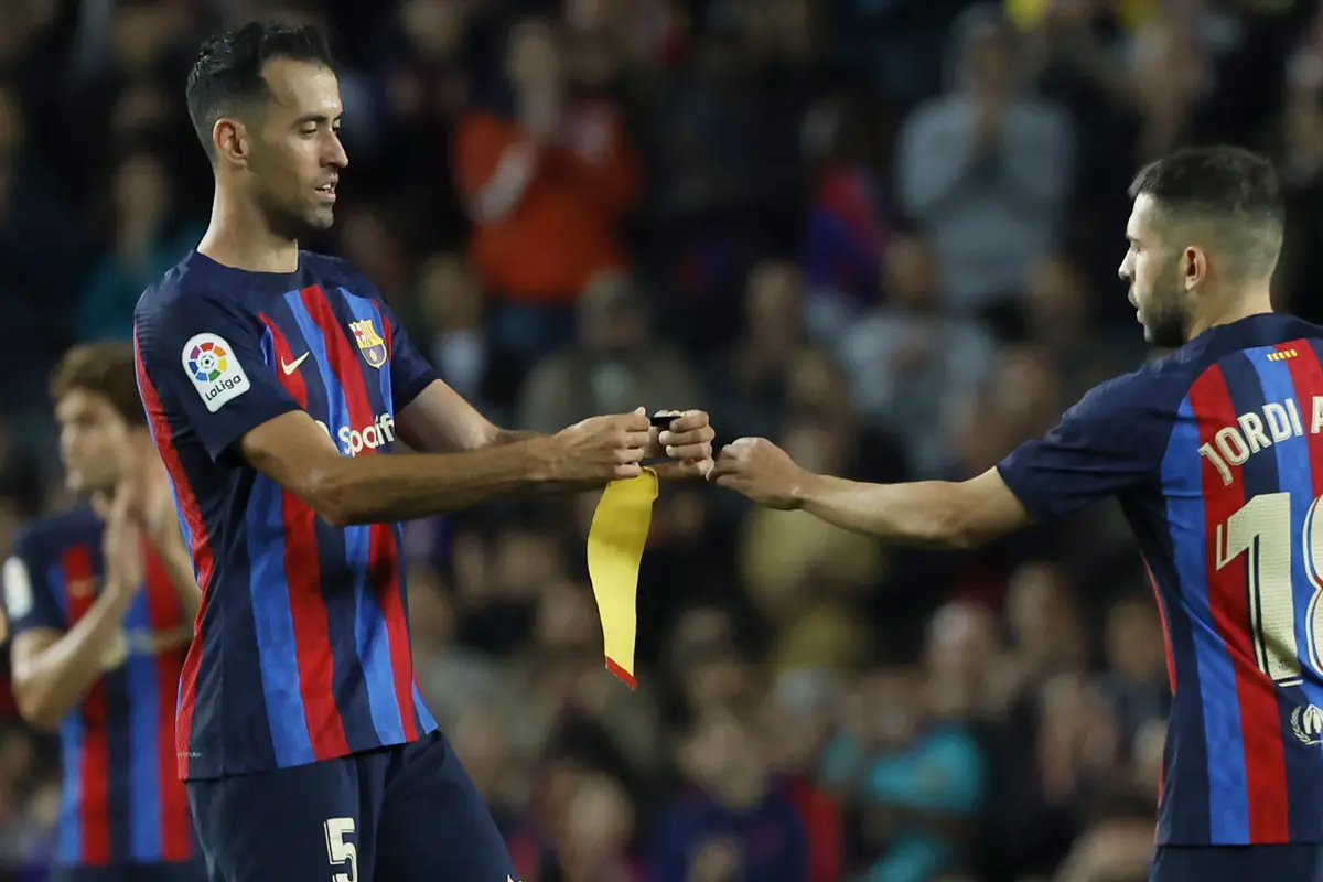 Foto: Sergio Busquets dan Jordi Alba Pergi, Ini Dia 4 Kandidat Kapten Baru Barcelona Musim Depan