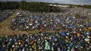 Sebuah pemandangan memperlihatkan tenda yang digunakan untuk istirahat para penonton pada Festival Woodstock ke-21 di Kostrzyn-upon-Odra, Polandia, Jumat (31/7/2015). (REUTERS/Kacper Pempel)