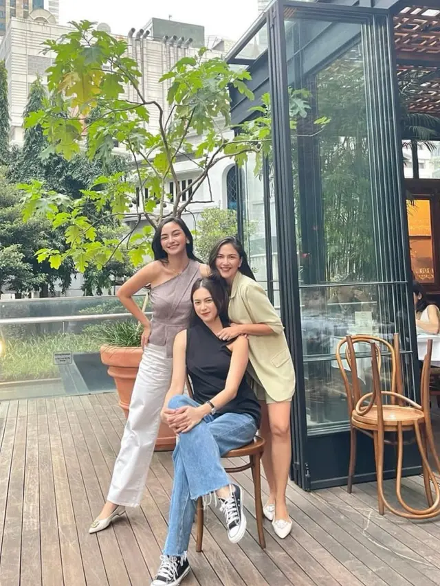 Jessica Mila Hamil Anak Pertama