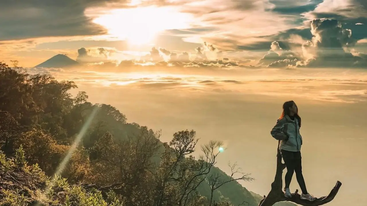 Gunung Batukaru, Gunung Tertinggi kedua di Bali
