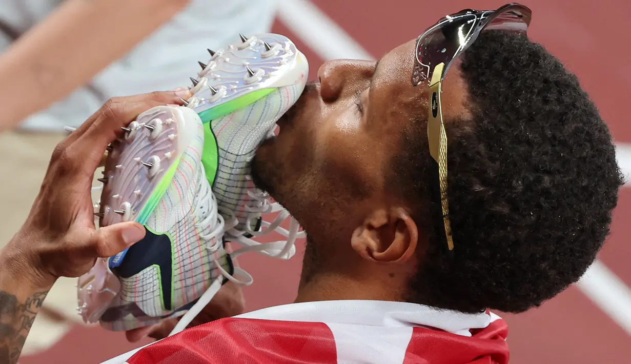 Kemenangan Andre De Grasse di Olimpiade kali ini bak ujung perburuan emasnya setelah tiga edisi sebelumnya di sabet oleh manusia tercepat di dunia asal Jamaika, Usain Bolt. (Foto: AFP/Giuseppe Cacace)
