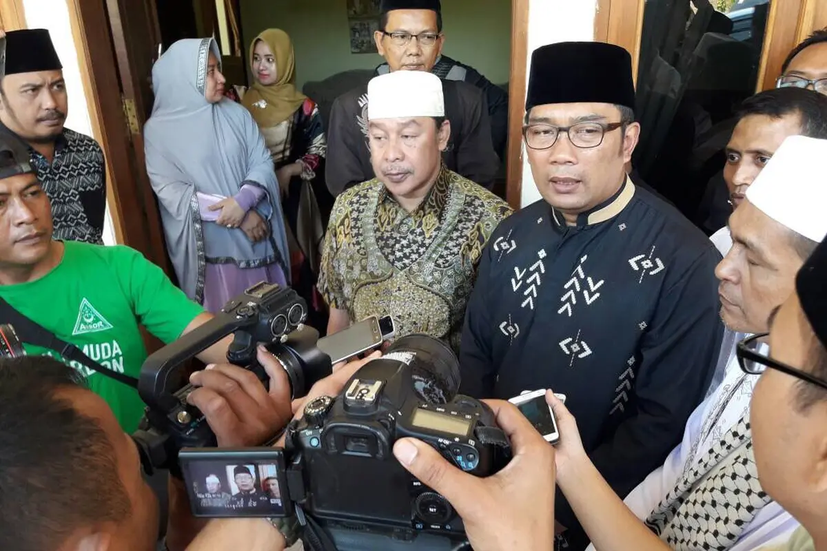 Ridwan Kamil Minta Warga Tak Sebar Foto Korban Bom Kampung Melayu