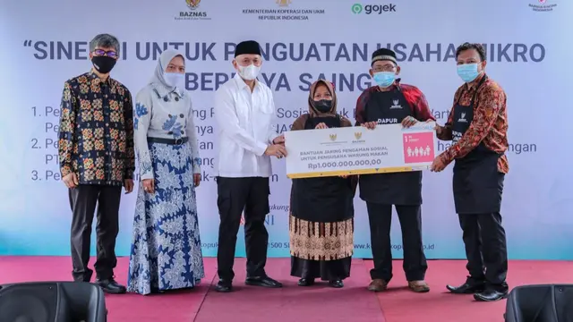 Menteri Koperasi dan UKM Teten Masduki, pada acara Sinergi Untuk Penguatan Usaha Mikro Berdaya Saing, di Jakarta, Kamis (6/5/2021).