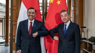 Luhut Wang Yi China (Kemlu China via CGTN)