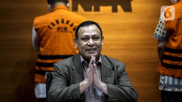 FOTO: Ketua KPK Firli Bahuri Beberkan Kronologi OTT Wali Kota Cimahi