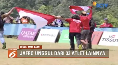 Atlet paralayang Indonesia, Jafro Megawanto, rebut medali emas dengan nomor akurasi tunggal putra.