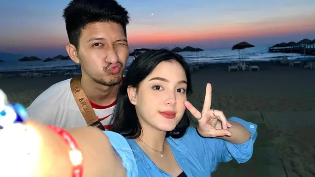 Yasmine Ow sebut janin yang dikandungnya mirip Aditya Zoni