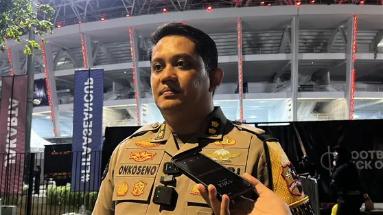 Polisi Sebut Suporter Malaysia Dikawal 4 Bus Brimob ke Penginapan