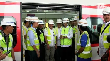 Menteri Perhubungan Budi Karya Sumadi mengatakan LRT Kelapa Gading akan masuk masa sertifikasi awal agustus dan selesai pada 10 Agustus 2018. Setelah itu, LRT Kelapa Gading siap digunakan.