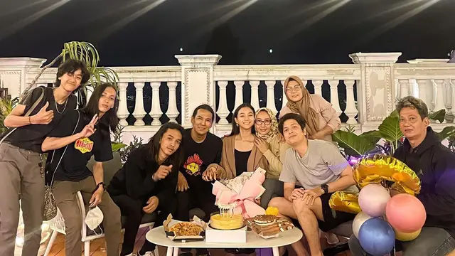 Glenca Chysara rayakan ulang tahun ke-27 (Foto: Instagram @mandaskatic.id_new)
