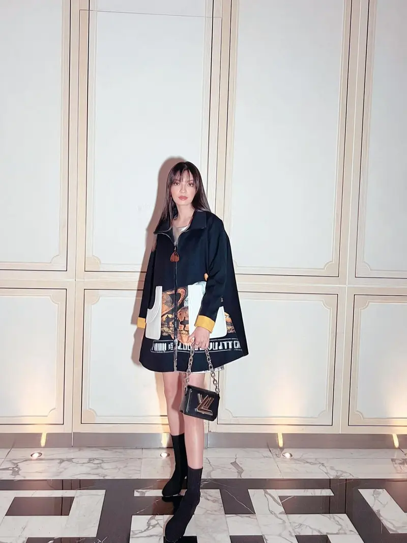 Viral di TikTok, Wanita Ini Bikin Baju dari Tas Louis Vuitton