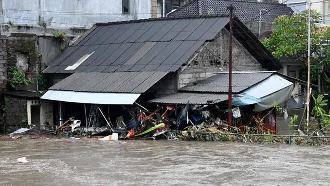 Banjir Terjang Bali dan NTT, AHY Minta Penanganan Cepat dan Segera Tinjau Lokasi