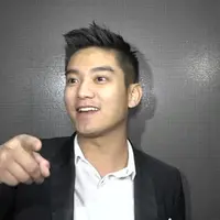 Boy William ingin Menikah ala Drive Thru seperti Britney Spears dan Justin Timberlake.