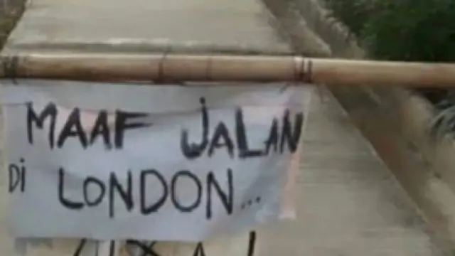 6 Potret Salah Tulis di Papan Peringatan Ini Bikin Bingung,