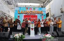 Pemkab Mabar Minta NTT Mart Labuan Bajo Jadi Etalase UMKM-IKM NTT
