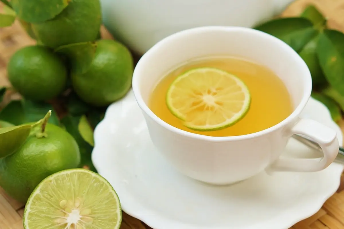 minuman seduh jeruk nipis anget
