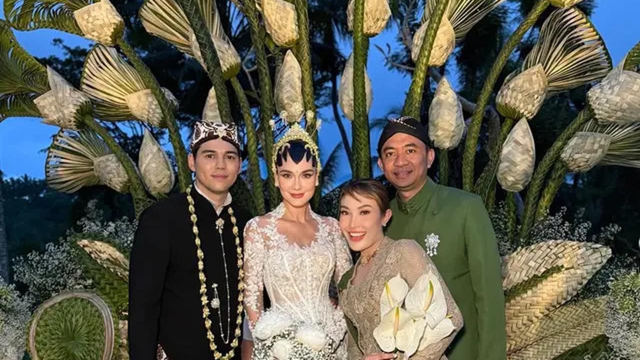 8 Gaya Tamu Artis di Pernikahan Maxime Bouttier dan Luna Maya, dari Nagita Slavina hingga Cinta Laura Kompak Tampil Serba Hijau