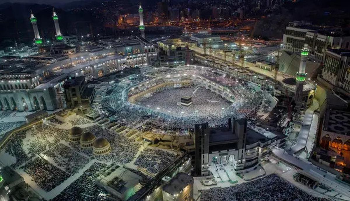 Ramadan 2025, Komunikasi Jemaah Masjidil Haram dan Masjid Nabawi Kian Lancar Berkat Perluasan Jaringan 5G dan Kecepatan Internet Ekstra