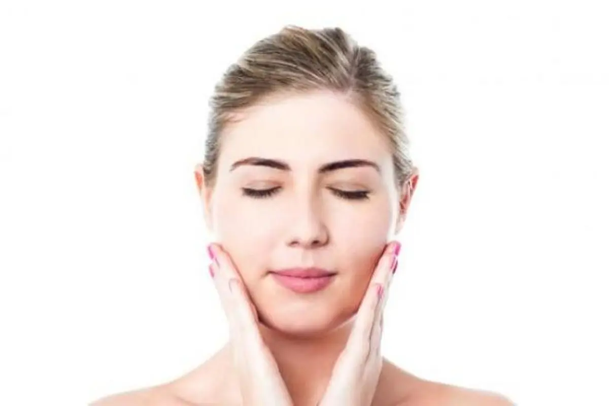 3 Trik Makeup Tiruskan Pipi Chubby Tanpa Harus Oplas