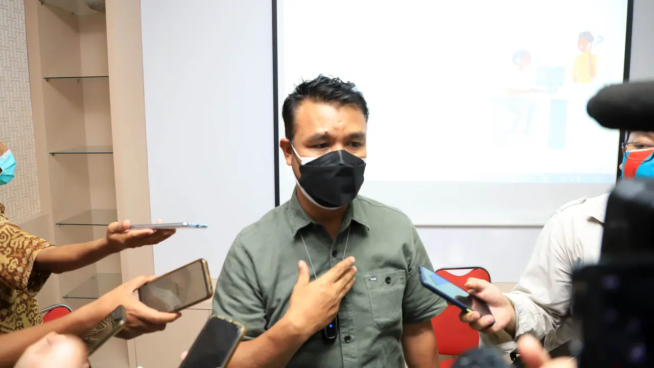 Kepala Dinas Komunikasi dan Informatika (Diskominfo) Kota Surabaya M Fikser. (Dian Kurniawan/Liputan6.com)