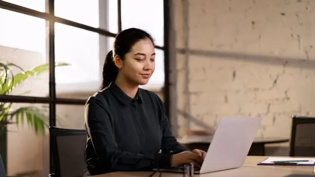 Beberapa cara untuk bekerja secara profesional di dunia kerja