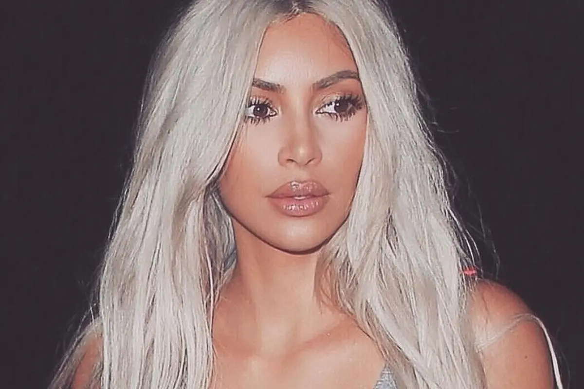 [Bintang] Kim Kardashian