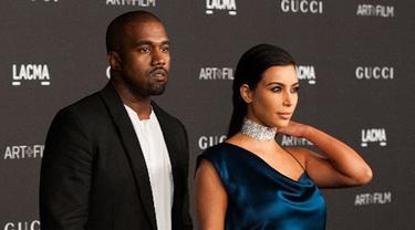 [Bintang] Kim Kardashian dan Kanye West