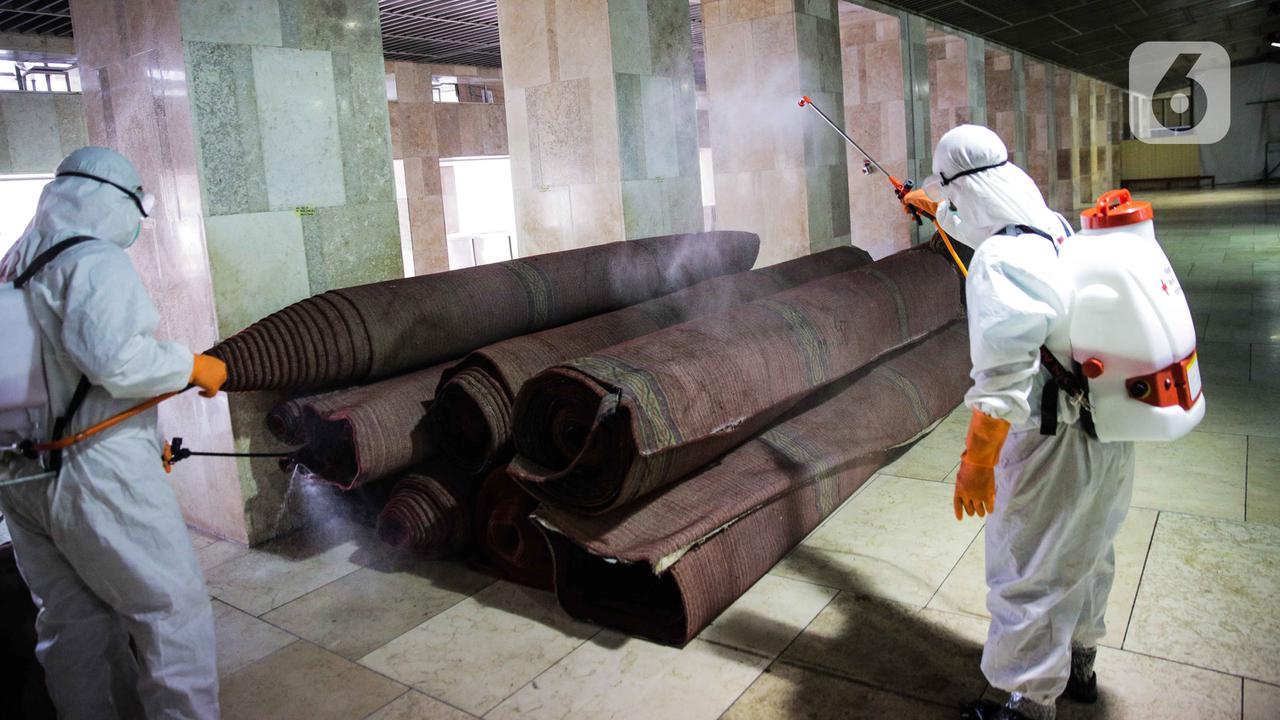 Masjid Istiqlal Disterilisasi