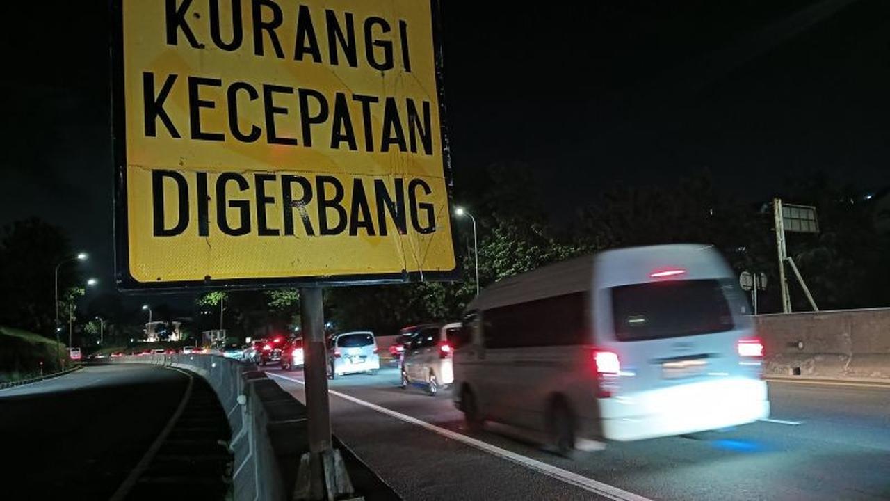 Arus Balik Tol Banyumanik Semarang Tembus 2.000 Kendaraan per Jam, Puncak Diprediksi Selasa