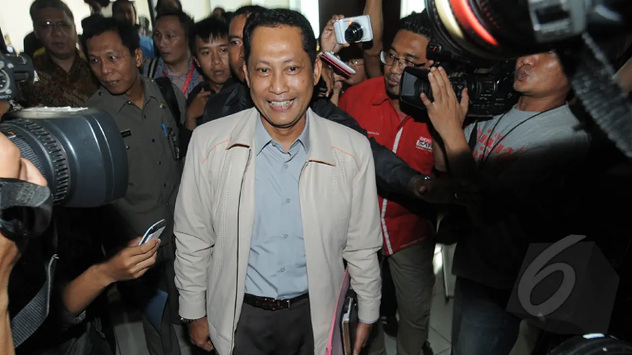 Datangi Komnas HAM, Budi Waseso Tebar Senyum