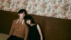 Kebersamaan Hwang Min Hyun dan Kim So Hyun (Foto: Elle via Soompi)