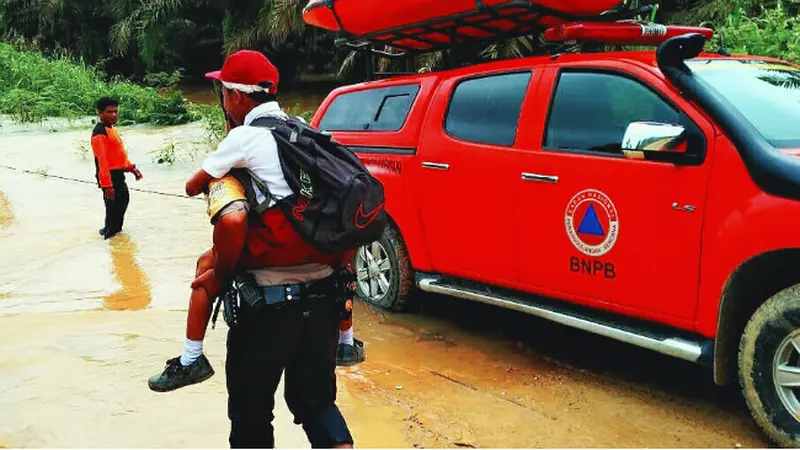 Nestapa Siswa di Kuansing Gagal Ujian Semester Gara-Gara Banjir