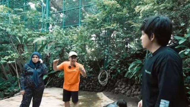 Atta Halilintar main ke rumah Irfan Hakim (Instagram/attahalilintar)