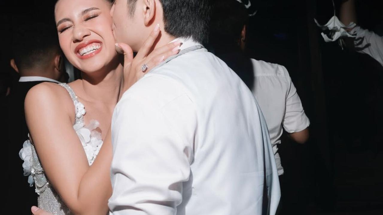 Potret Angga Yunanda dan Shenina Cinnamon, After Party Pernikahan Super Romantis di Bali!