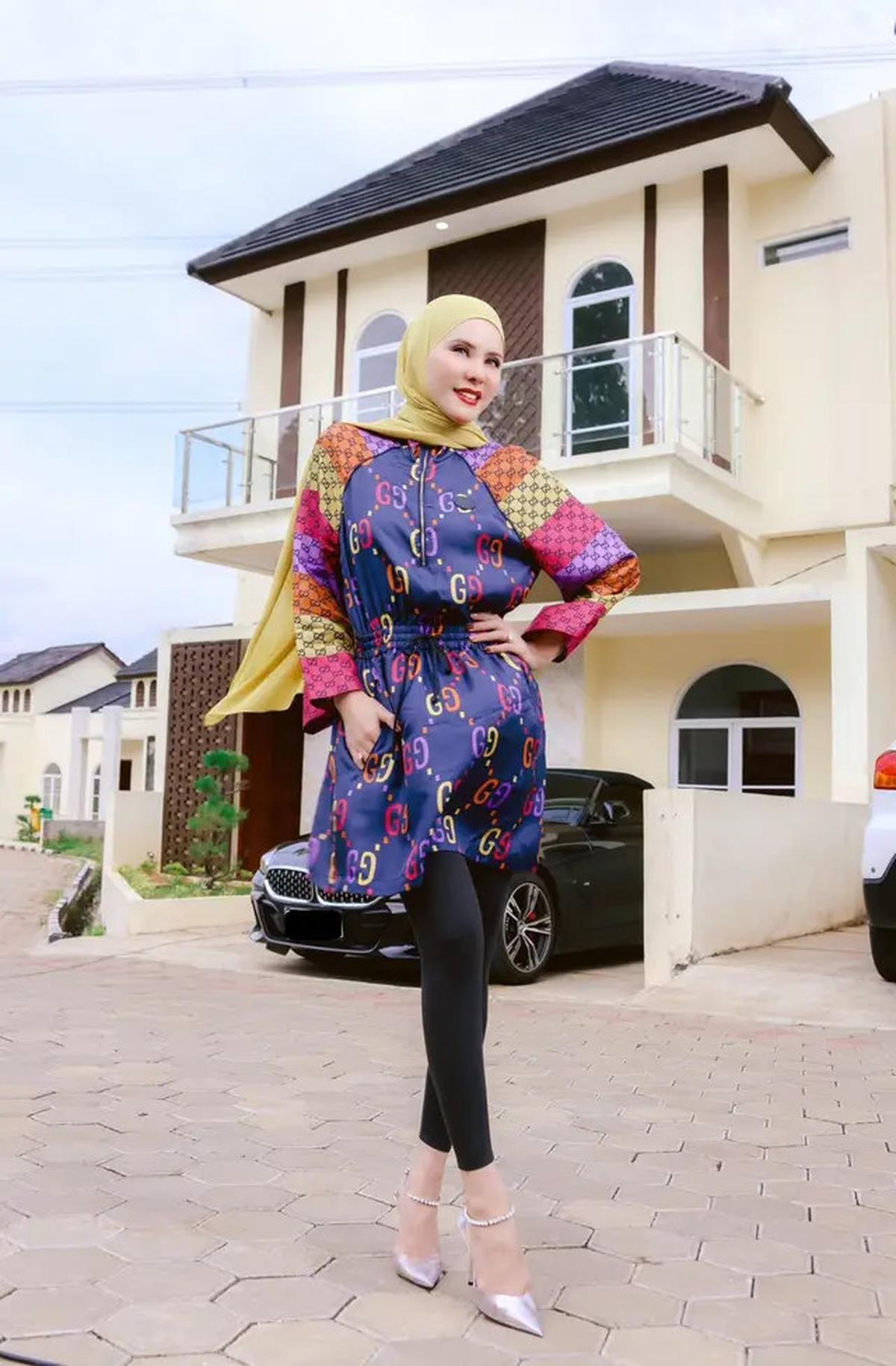 Kisah 7 Artis Mualaf Jalani Beda Keyakinan dari Keluarga, Clara Shinta Sempat Ditentang