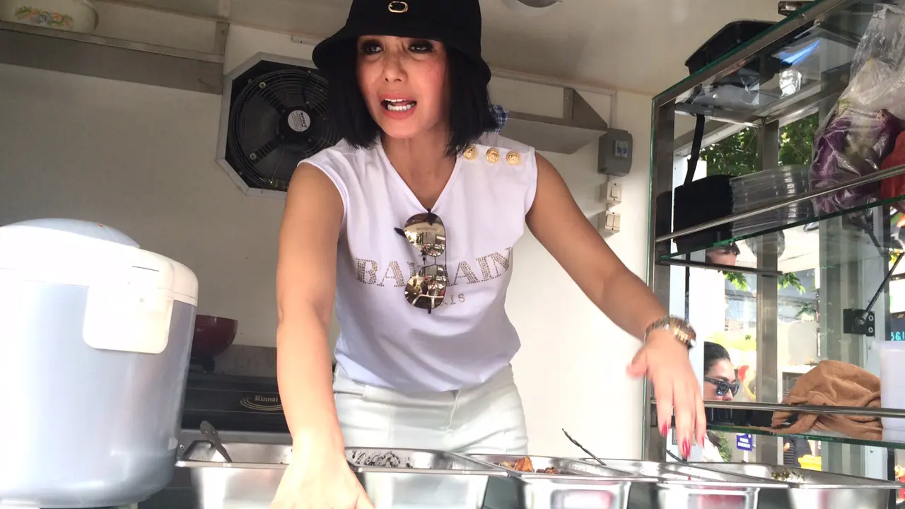 Yuni Shara