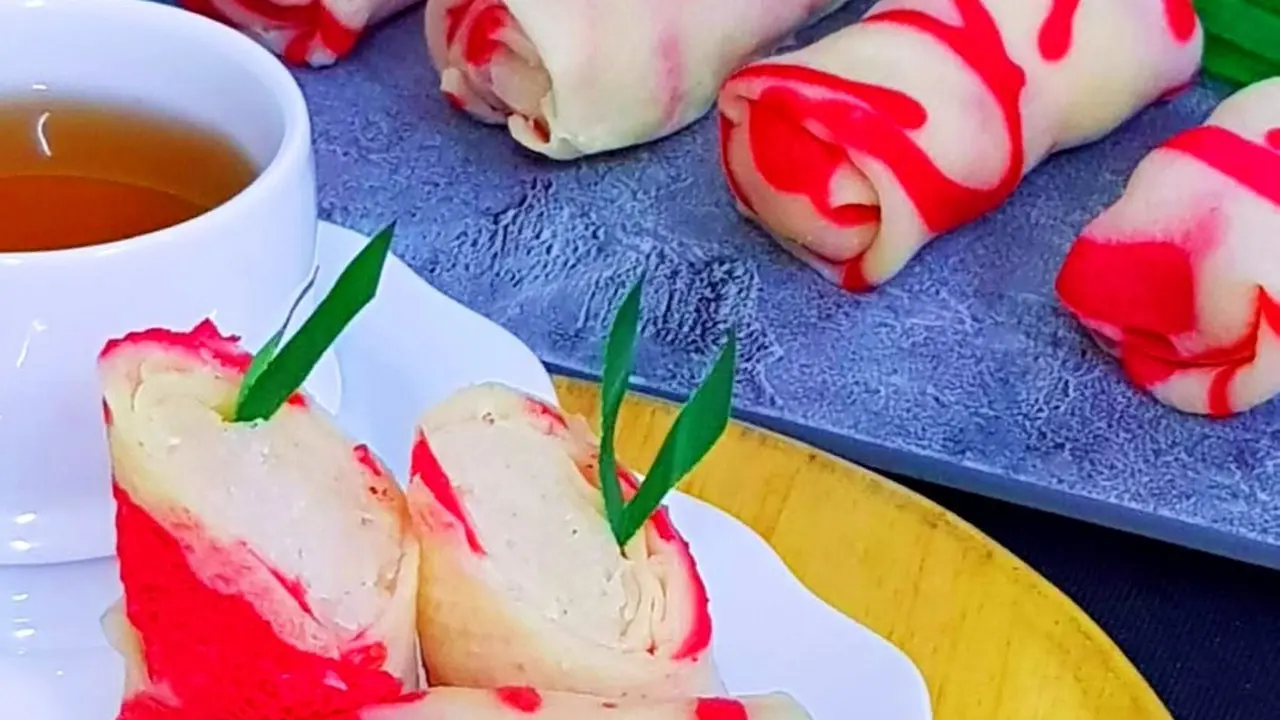 Resep Dadar Gulung Cantik Nuansa Merah Putih
