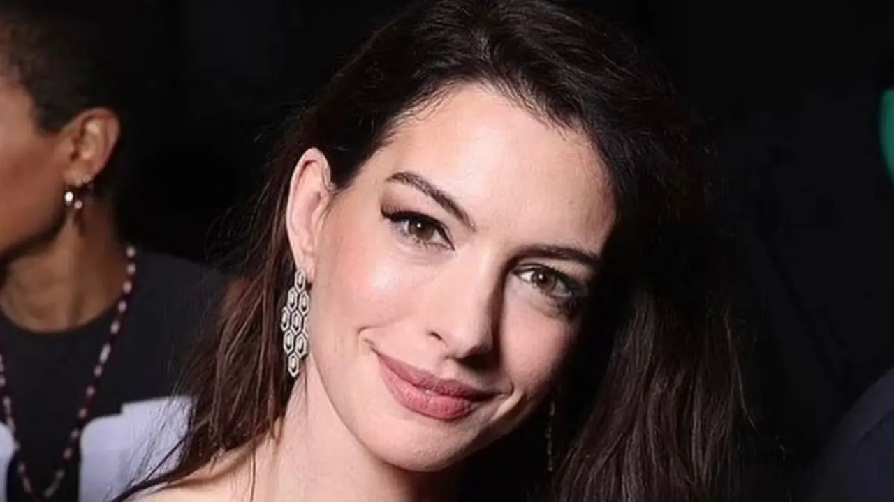 Anne Hathaway