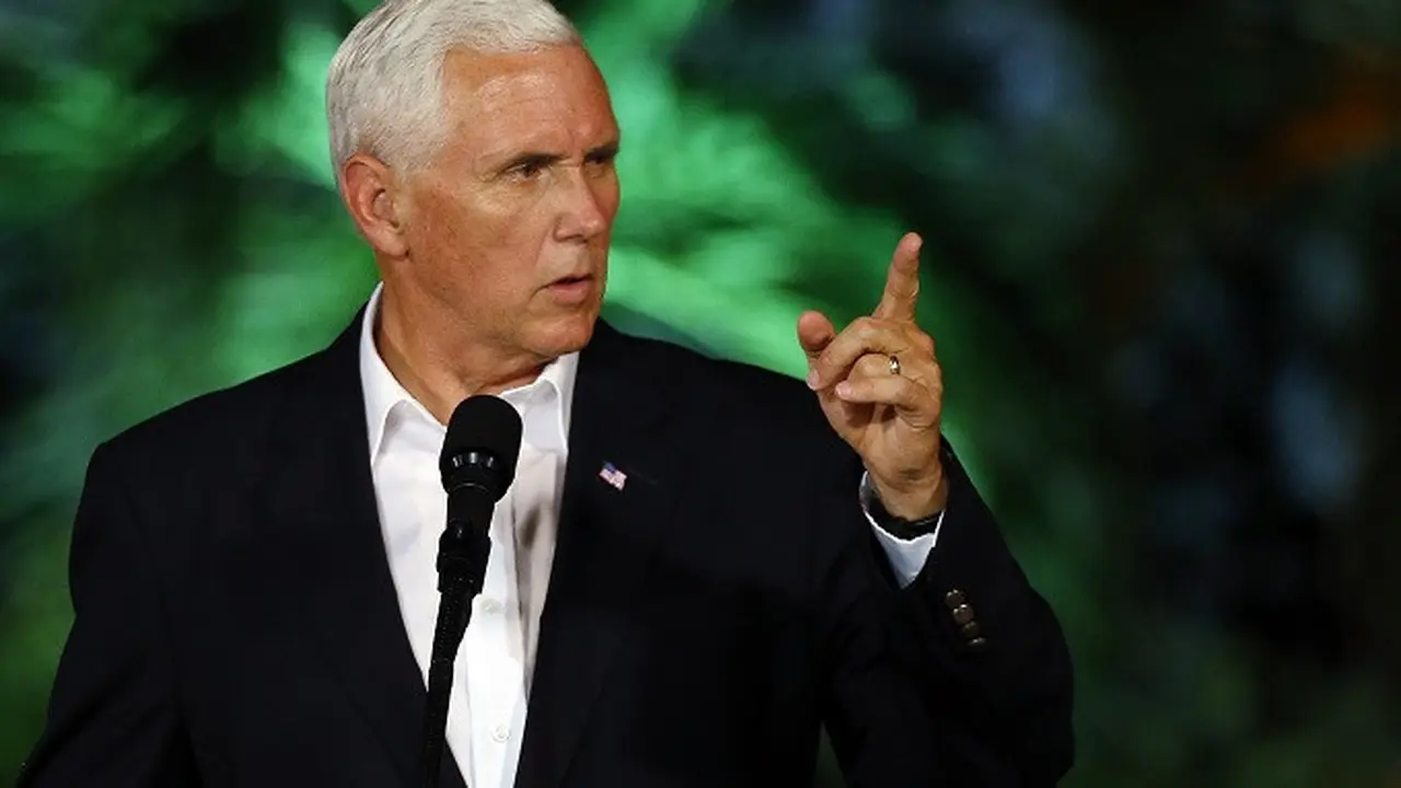 Wapres AS Mike Pence dalam lawatannya ke Kolombia