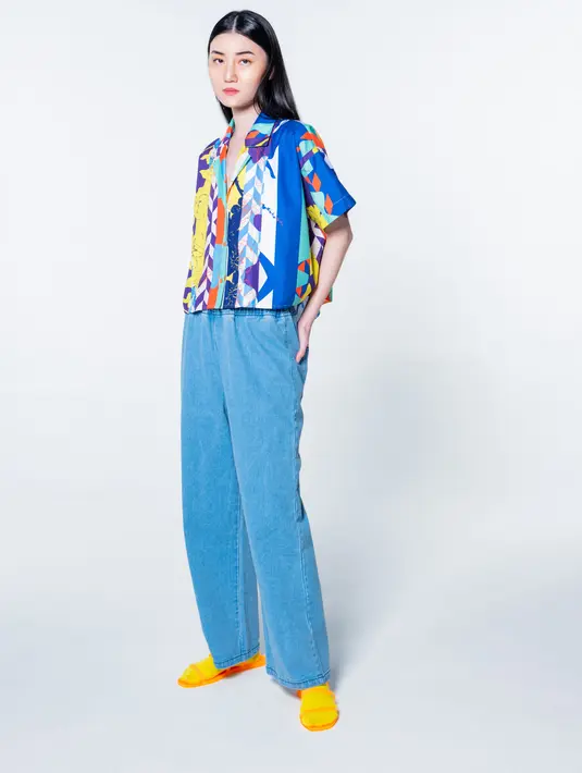 <p>Sebagai wanita, Nagita selalu mendukung sesama wanita dengan berbagai cara. Kali ini melalui affordable fashion, sehingga para wanita bisa mengekspresikan diri mereka melalui fashion. Ia juga menegaskan, jika fashion itu bukan hanya sekedar apa yang kita pakai aja, namun mempresentasikan apa yang ada di dalam diri kita. / Foto: dok NASL by Nagita Slavina.</p>